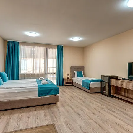 Valemo House מלון *